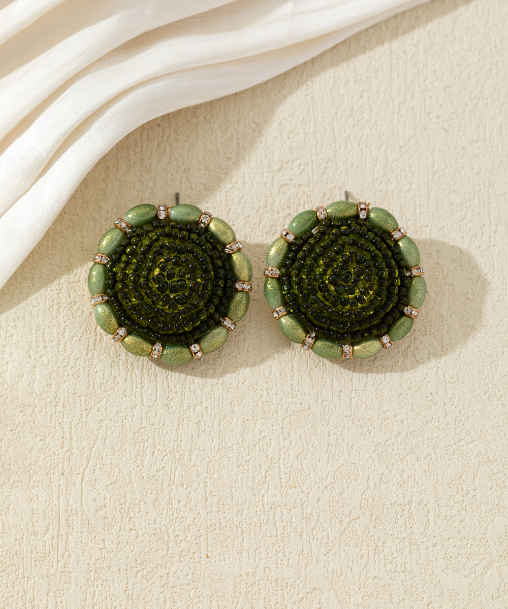 Boucles d’oreilles rondes ornées de perles – 17AHBOL041