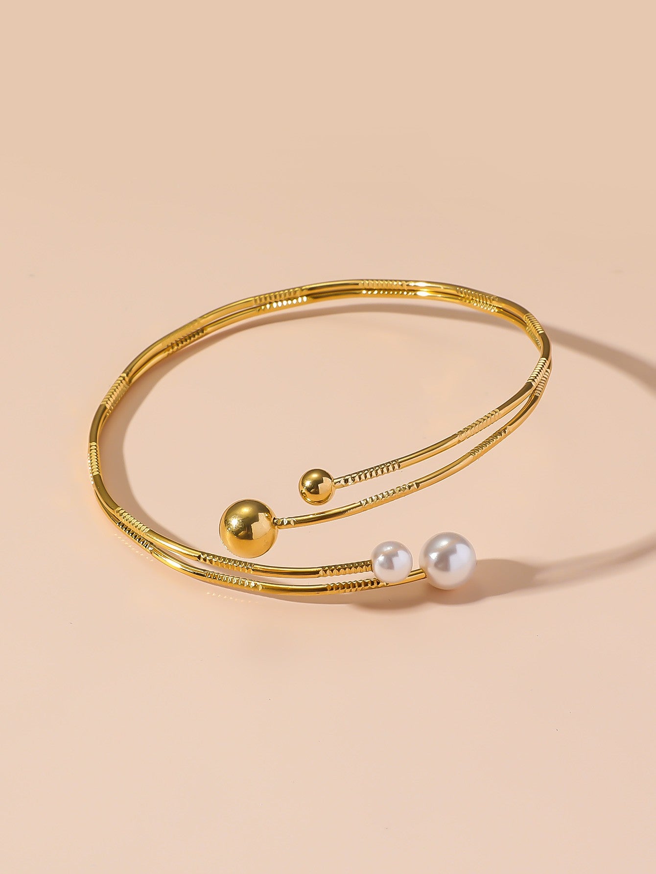 Bracelet Rigide Souple Ouvert en Acier Inoxydable 24BRA109