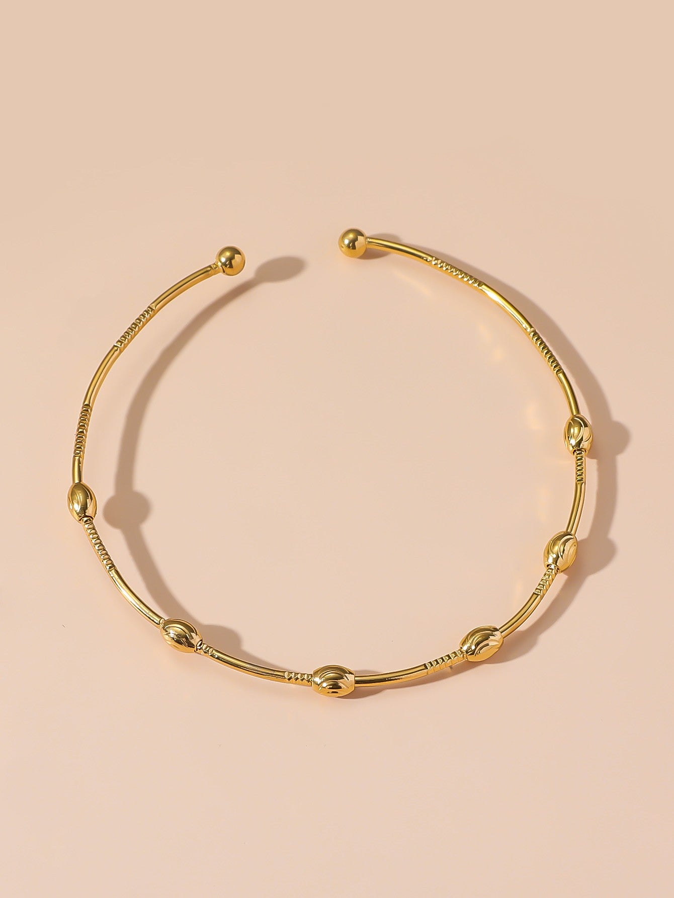 Bracelet Rigide Souple Ouvert en Acier Inoxydable 24BRA120