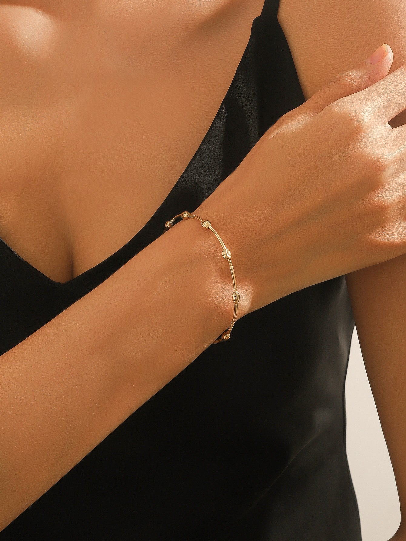 Bracelet Rigide Souple Ouvert en Acier Inoxydable 24BRA120