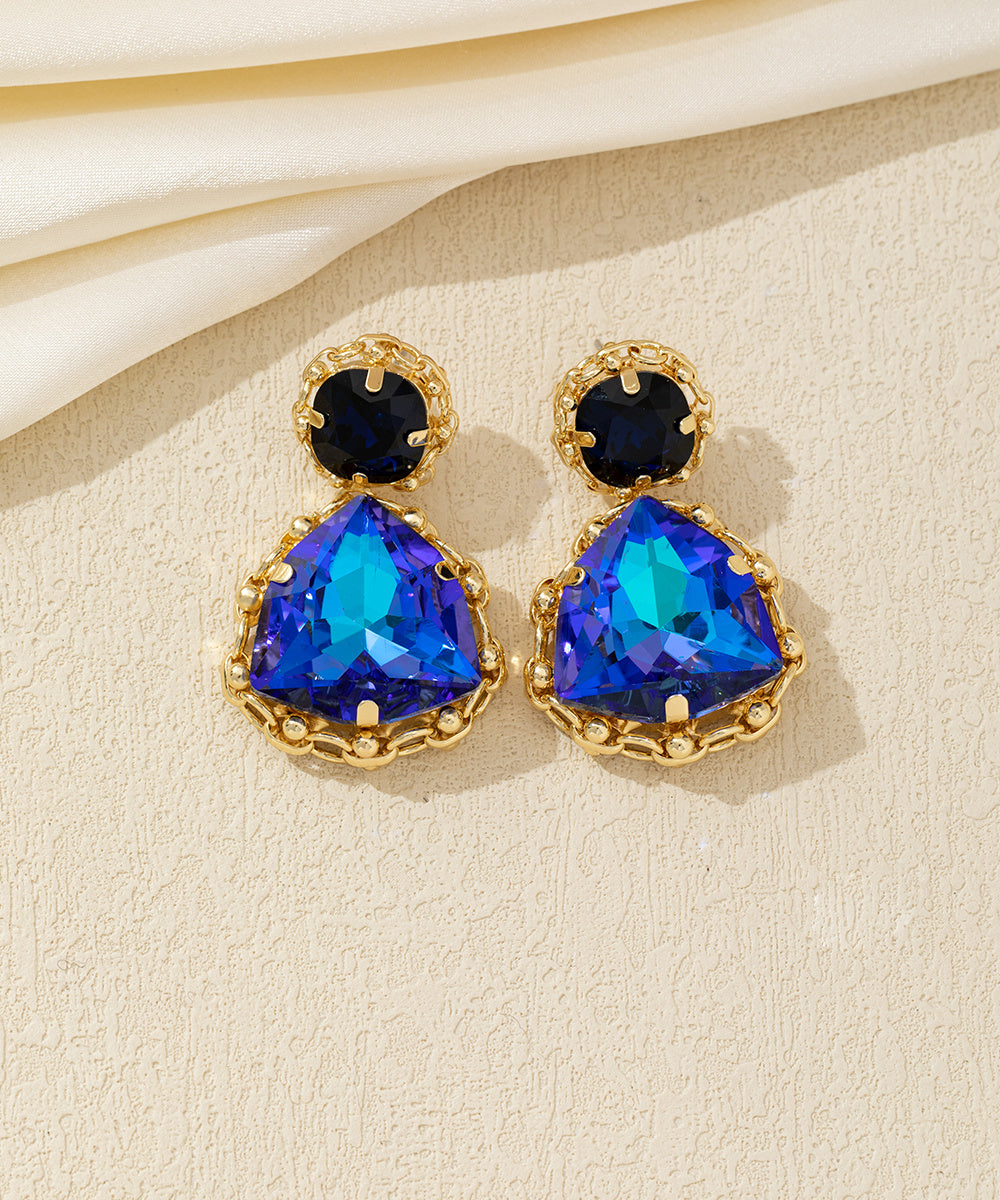 Boucles pendantes puces strass triangle – 26AHBOL017