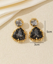 Boucles pendantes puces strass triangle – 26AHBOL017