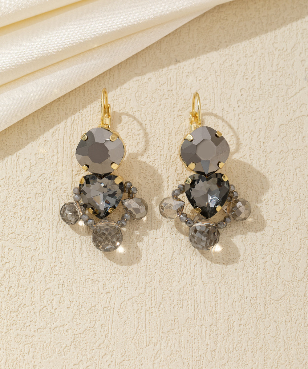 Boucles d’oreilles cœur facetté pendantes – 26AHBOL024