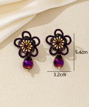 Boucles d’oreilles pendantes fleur cristal – 26AHBOL033