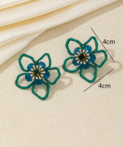 Boucles d’oreilles fleur ajourée cristal – 26AHBOL034