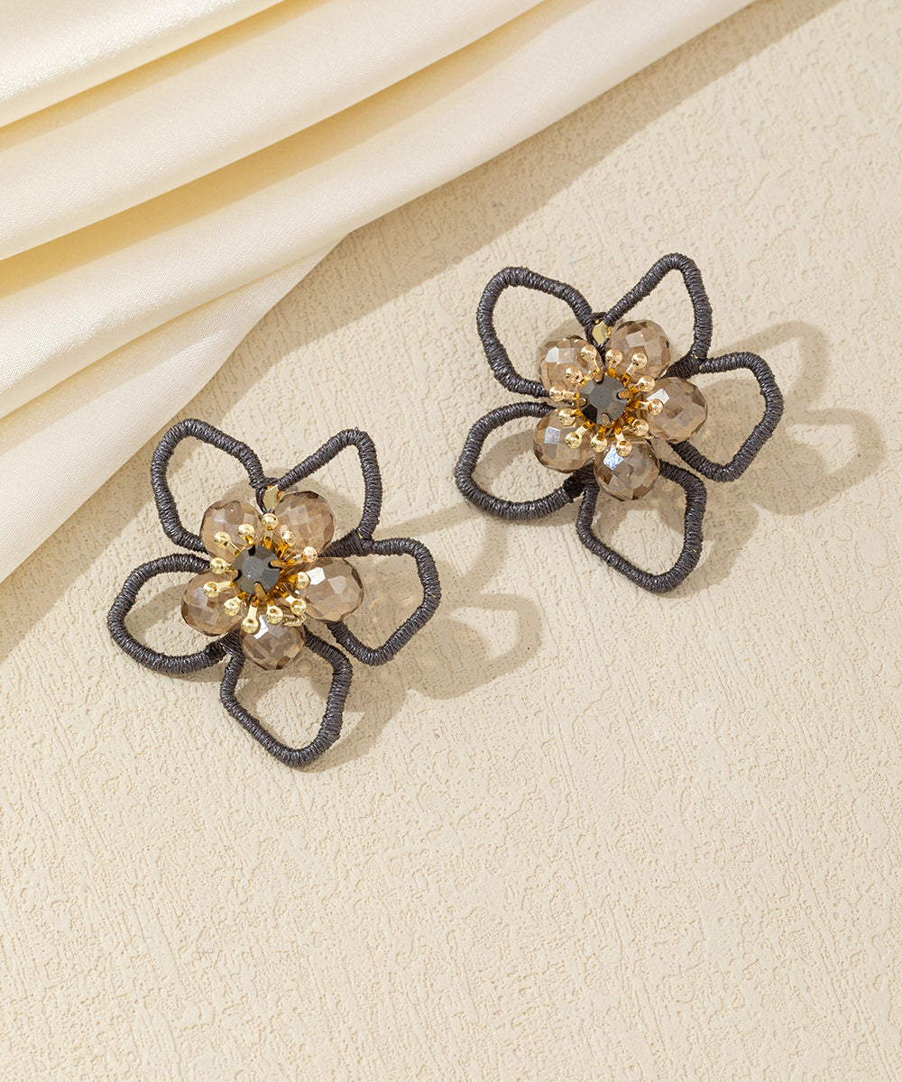 Boucles d’oreilles fleur ajourée cristal – 26AHBOL034