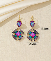 Boucles d’oreilles pendantes géométriques cristal – 26AHBOL040
