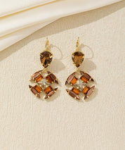 Boucles d’oreilles pendantes géométriques cristal – 26AHBOL040