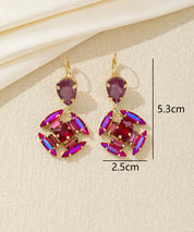 Boucles d’oreilles pendantes géométriques cristal – 26AHBOL040