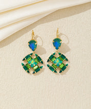 Boucles d’oreilles pendantes géométriques cristal – 26AHBOL040