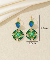 Boucles d’oreilles pendantes géométriques cristal – 26AHBOL040