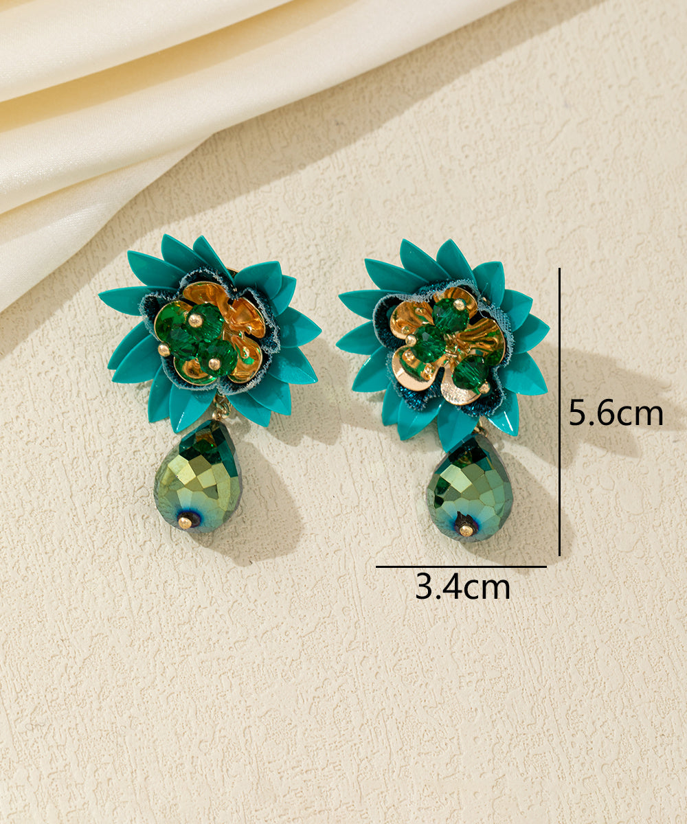 Boucles d’oreilles pendantes fleur perlée Clou – 26AHBOL061