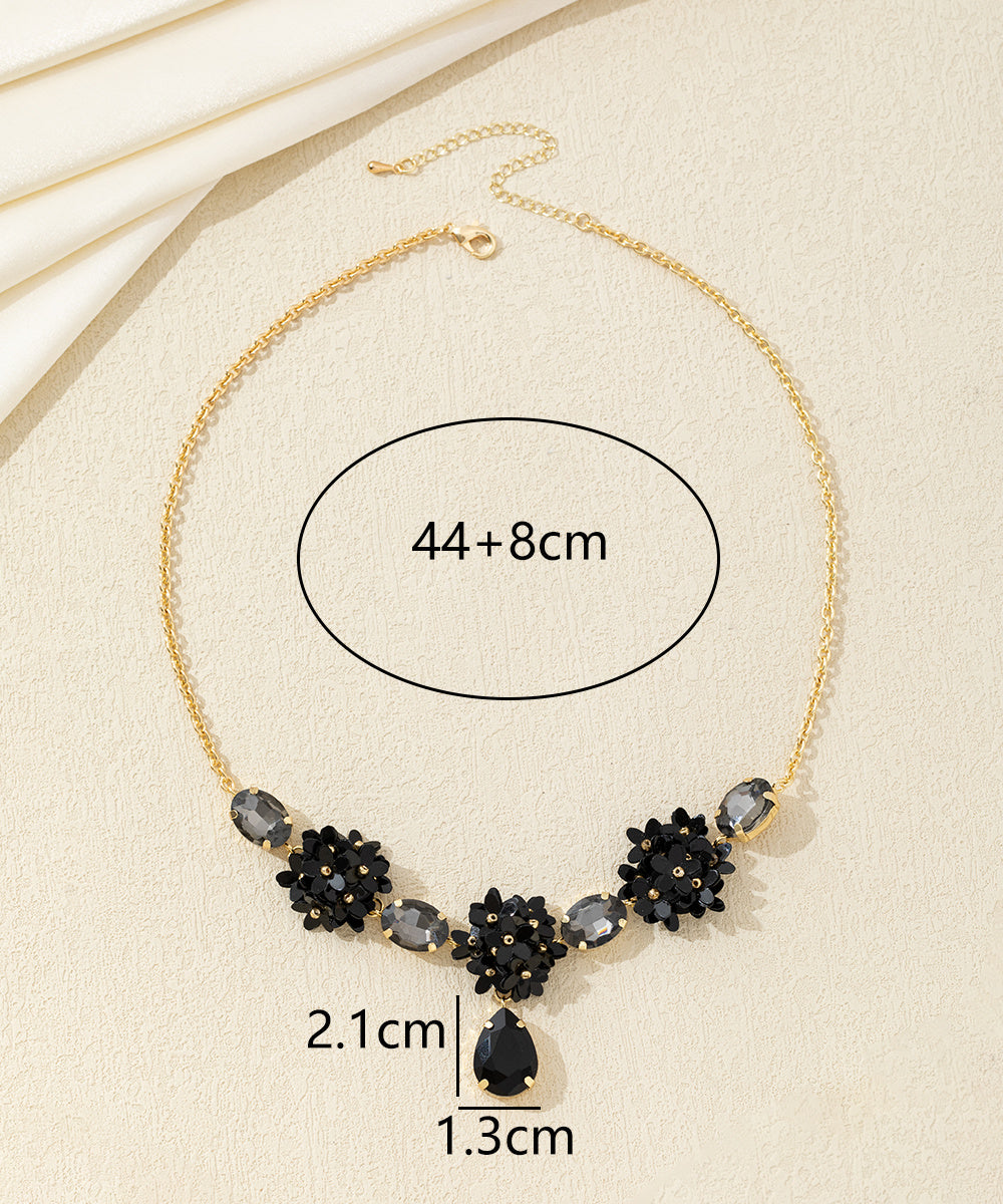 Collier fleurs sequins & verre goutte – 26AHCC001