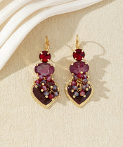 Boucles d’oreilles pendantes avec cœur et perles 27AHBOL001