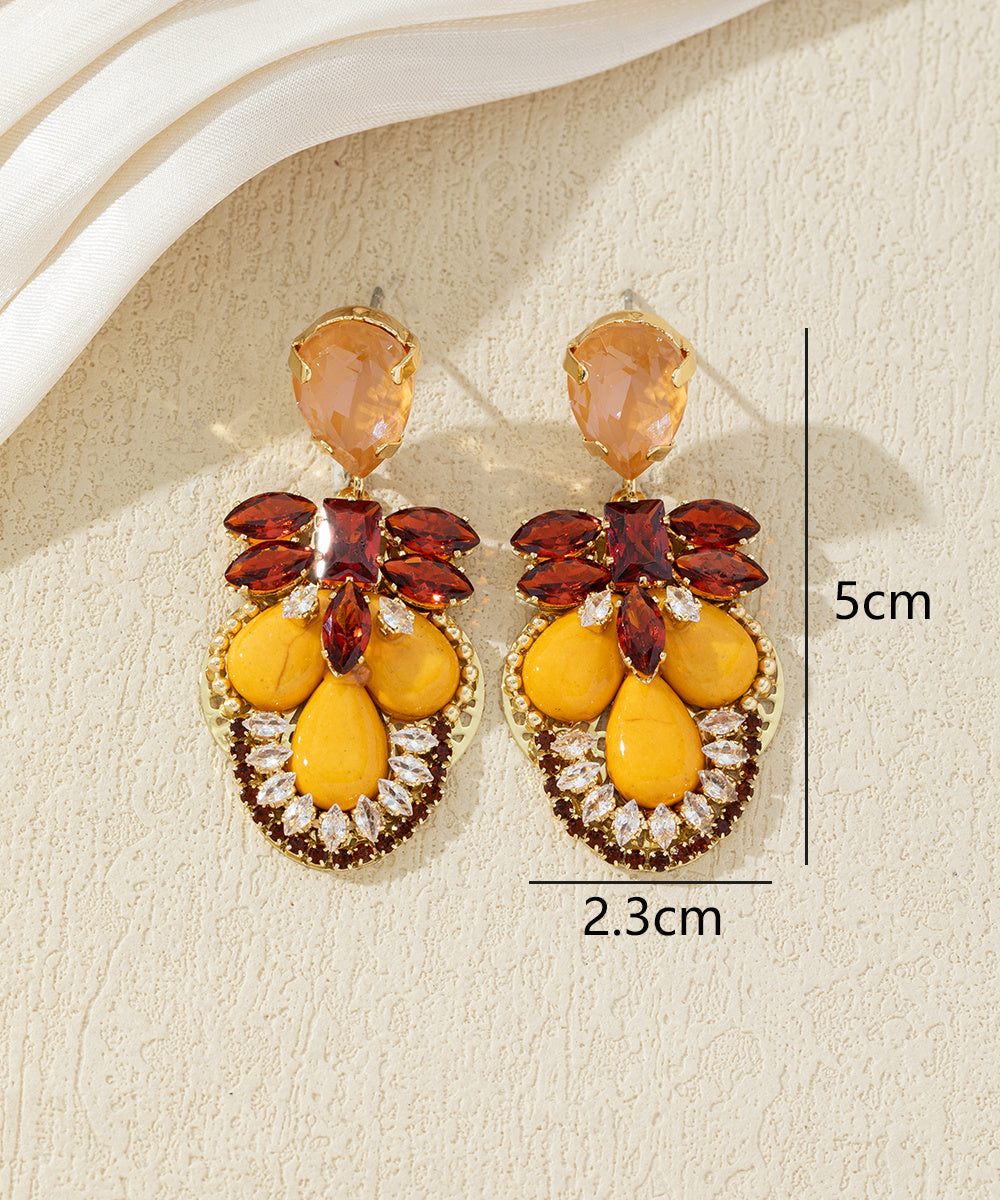Boucles d’oreilles pendantes ornées de cristaux – 27AHBOL010
