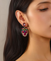 Boucles d’oreilles pendantes ornées de cristaux – 27AHBOL010