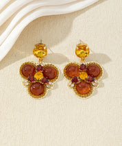 Boucles d’oreilles pendantes ornées de cristaux – 27AHBOL013