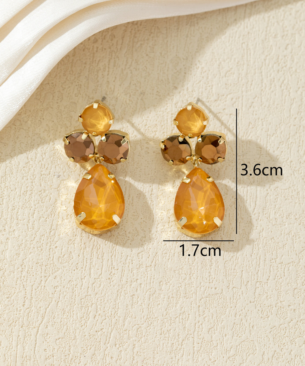 Boucles d’oreilles ornées de cristaux en verre – 27AHBOL016