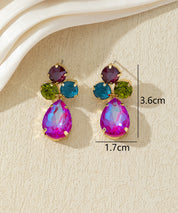 Boucles d’oreilles ornées de cristaux en verre – 27AHBOL016