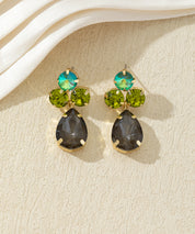 Boucles d’oreilles ornées de cristaux en verre – 27AHBOL016