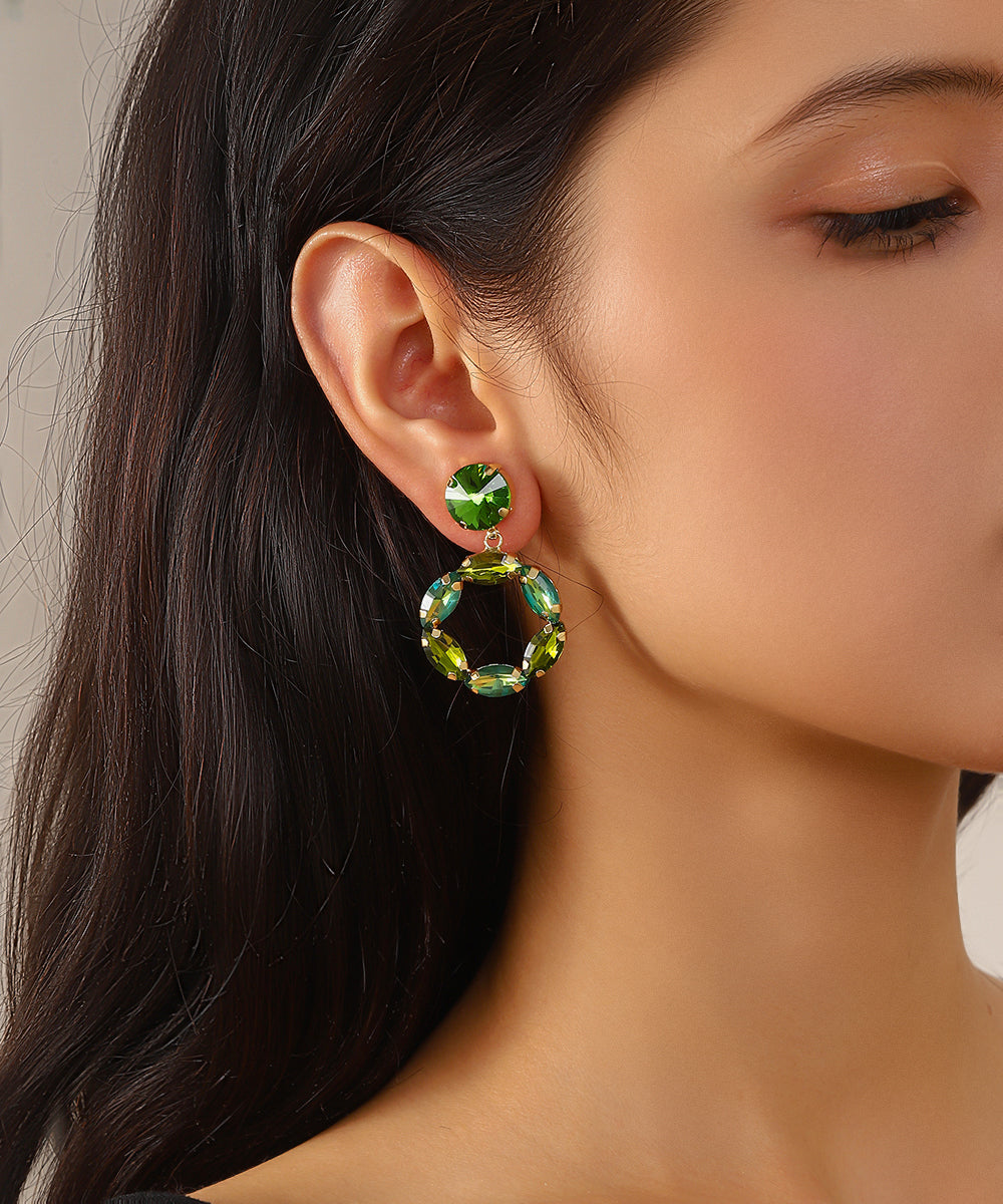 Boucles d’oreilles pendantes ornées de cristaux – 27AHBOL017