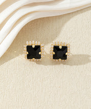Boucles d’oreilles carrées ornées de verre – 27AHBOL020