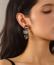 Boucles d’oreilles pendantes en verre facetté – 27AHBOL027