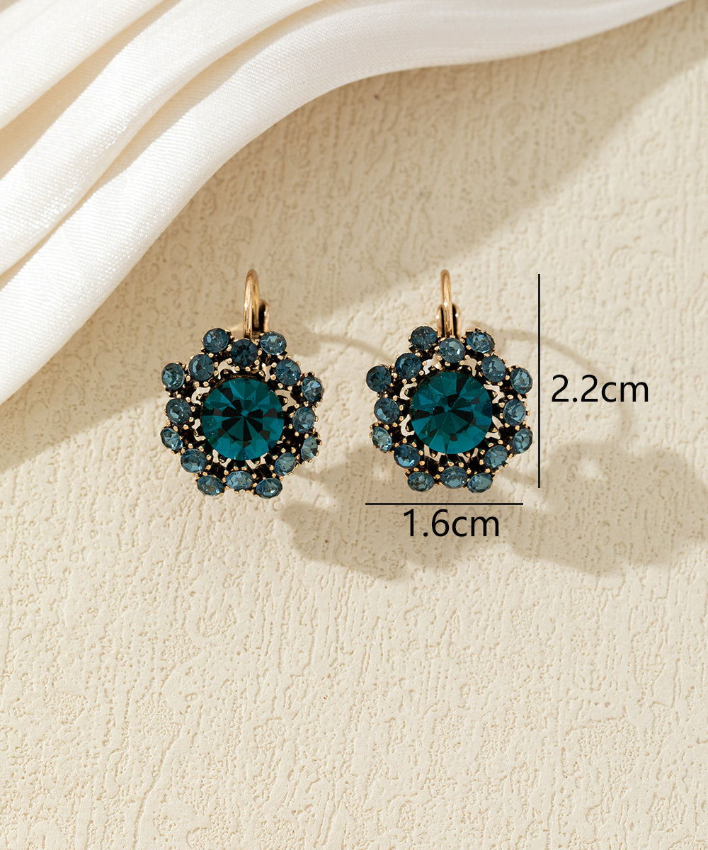 Boucles d’oreilles dormeuses  ornées de strass – 27AHBOL047
