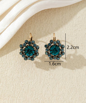 Boucles d’oreilles dormeuses  ornées de strass – 27AHBOL047