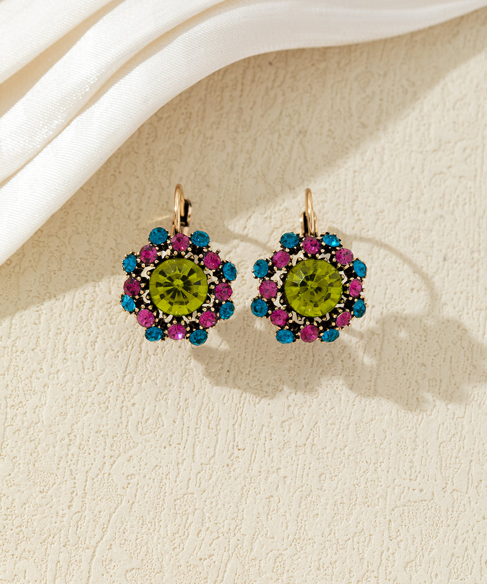 Boucles d’oreilles dormeuses  ornées de strass – 27AHBOL047
