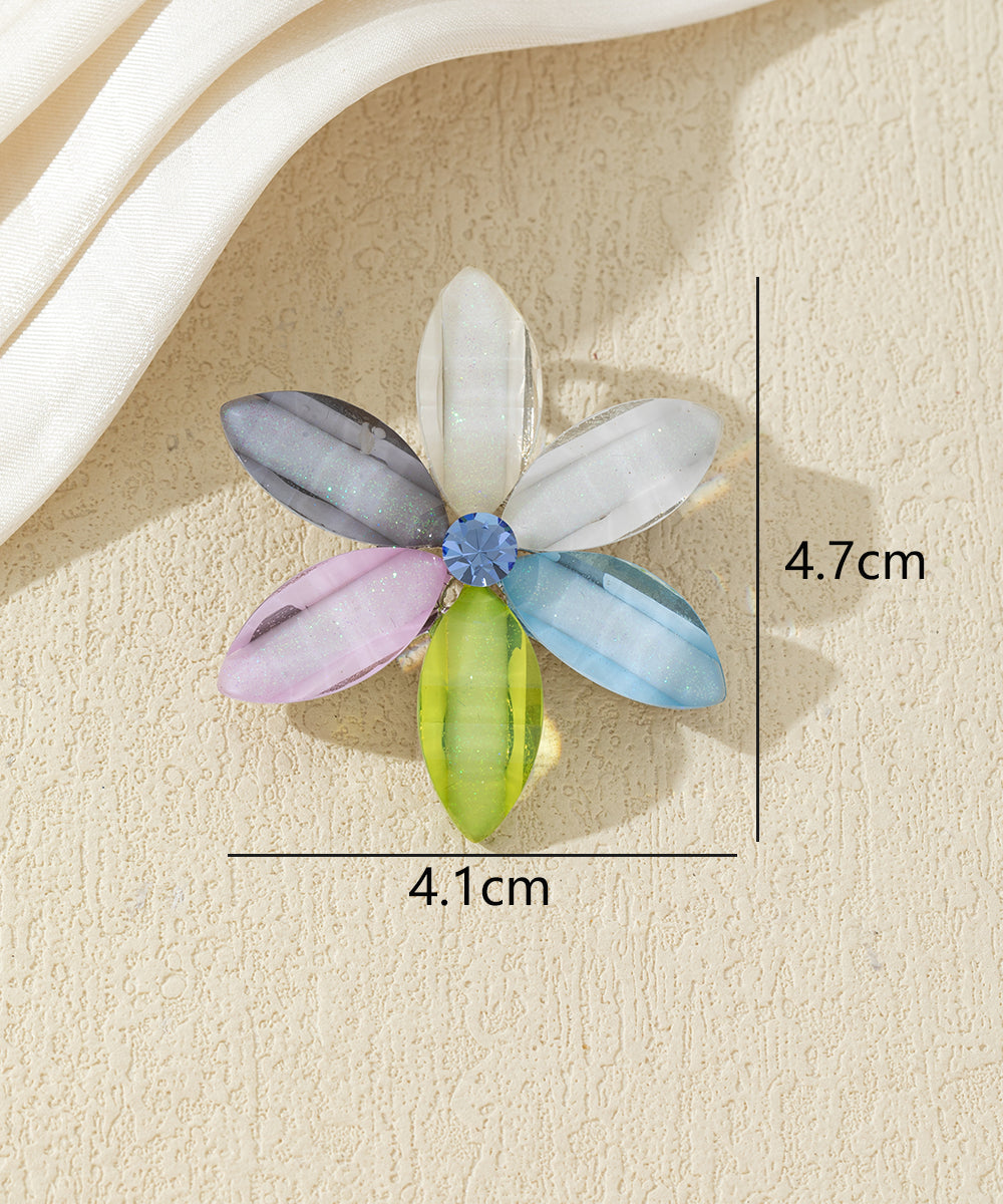 Broche fleur colorée à 5 pétales