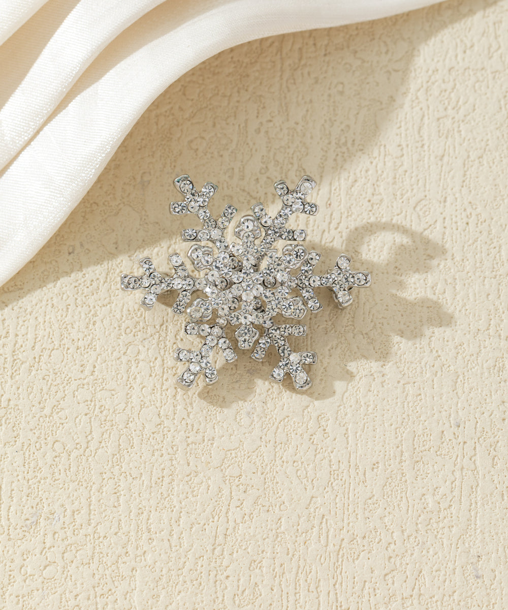 Broche flocon de neige scintillant